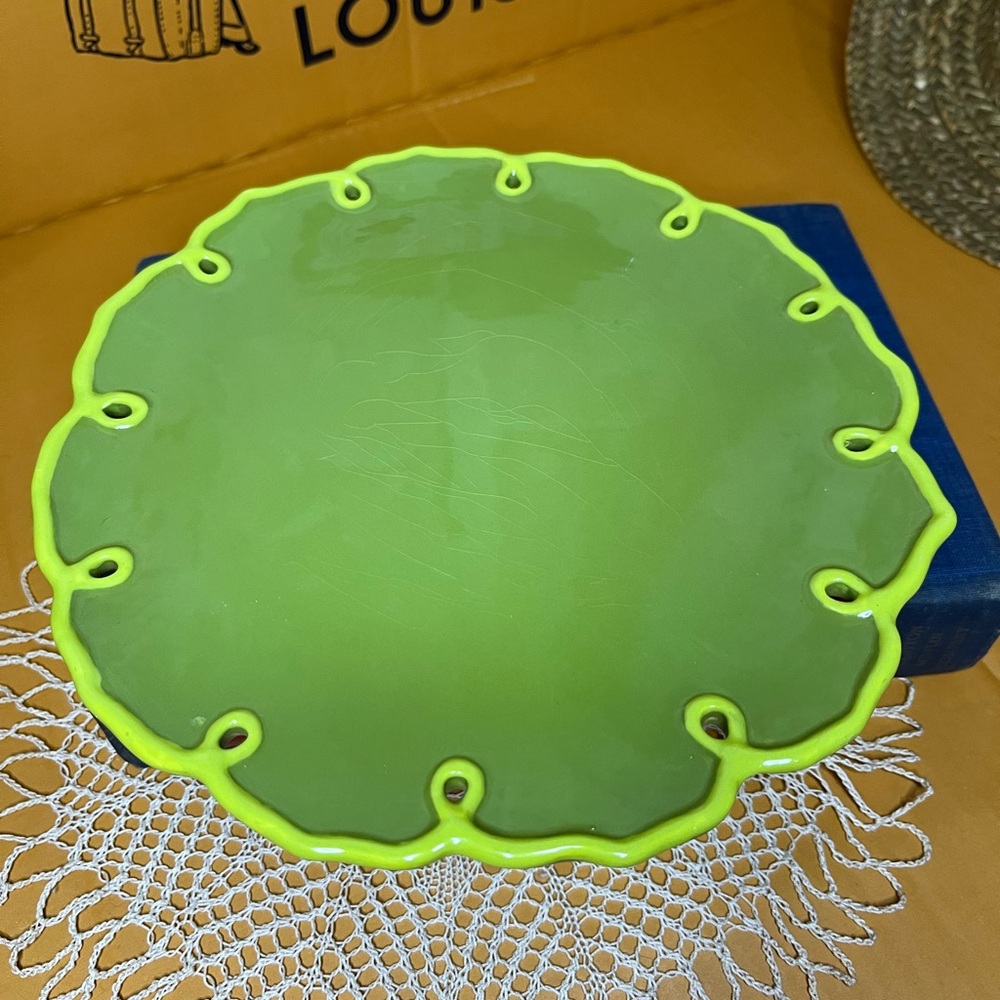 Studio B by Magenta‎ Plates Decor